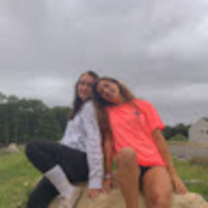 Meet your Posher, Ava